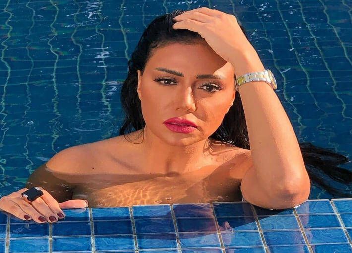 تراند اليوم : شاهد – رانيا يوسف تنافس لوردينا بظهور غير متوقع وعاري