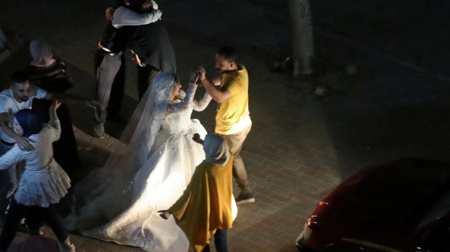 "خدعتني بالمكياج".. رجل مصري يرفع واحدة من أغرب الدعاوى القضائية ضد زوجته