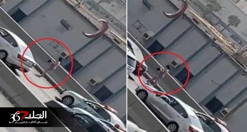 شاهد بالفيديو: فتاة سعودية تسير شبه عارية فوق جسر بمدينة جدة السعودية