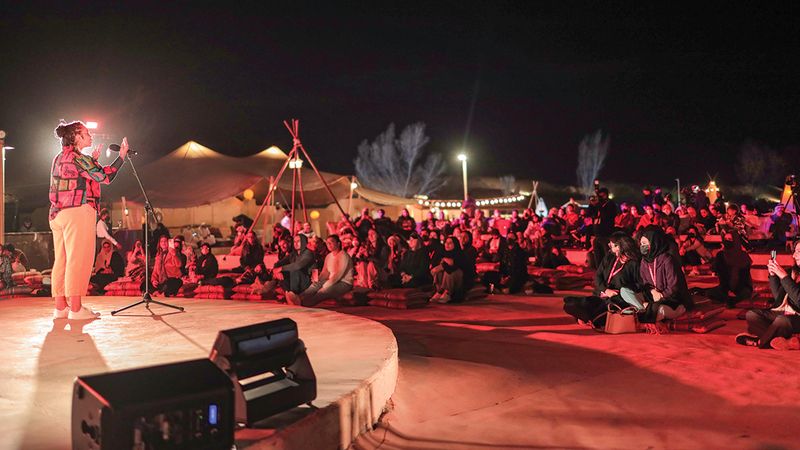 الامارات | جلسات «طيران الإمارات للآداب»  متاحة على «يوتيوب»