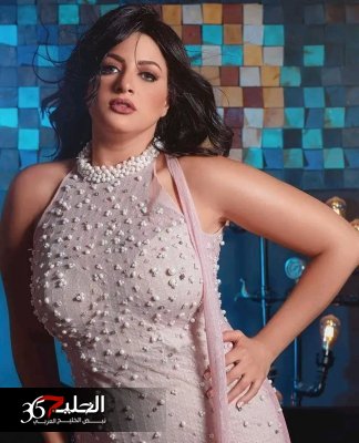 تسريب فيديو جديد للفنانة منى فاروق وهذا ما كانت تفعله .. فيديو صادم