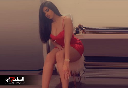 من حوض الإستحمام وعارية تماماً .. السعودية مودل اش تظهر كما ولدتها أمها والجمهور يصرخ: إحذفي الفيديو سريعًا