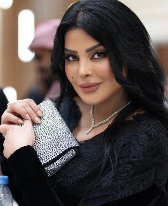 بالصور والفيديو: ريم عبدالله تخطف الأنظار خلال مشاركتها في مهرجان البحر الأحمر السينمائي بجدة