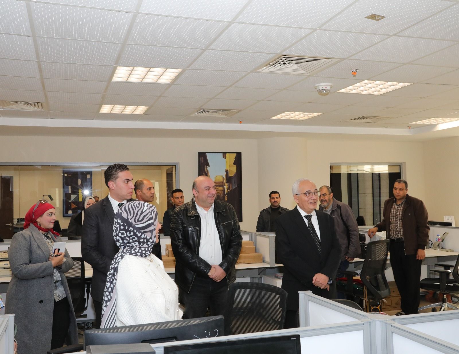 وزير التعليم يستهل العام الجديد بتفقد مبنى الوزارة لمتابعة سير العمل