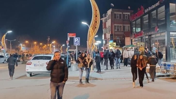 زلزال بقوة 4.5 درجة يضرب ولاية هكاري جنوب شرقي تركيا