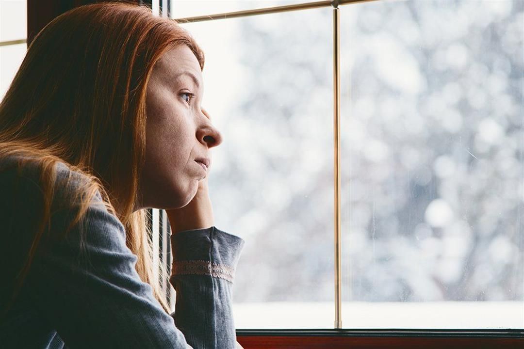 تجربة جديدة.. سماعة رأس كهربائية قد تقلل أعراض الاكتئاب