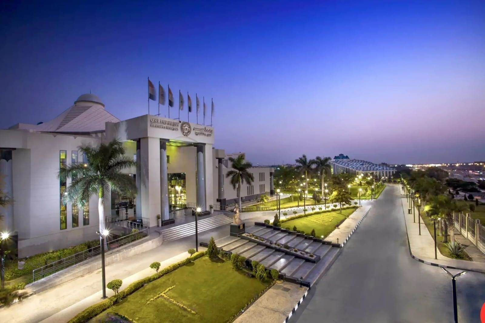 خالد الطوخى يهنئ الرئيس السيسى وهيئة التدريس والعاملين والطلاب بجامعة مصر للعلوم والتكنولوجيا بالعام الميلادى الجديد