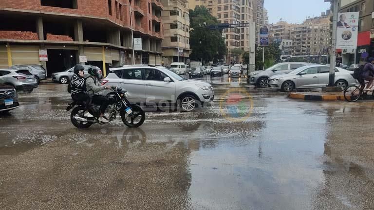 أمطار تصل القاهرة.. الأرصاد تعلن تفاصيل طقس الساعات المقبلة