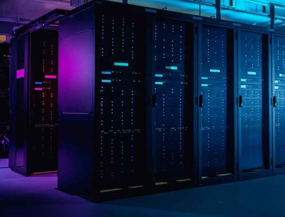 الاتصالات: دخول وثيقة خدمات مراكز البيانات حيز التنفيذ