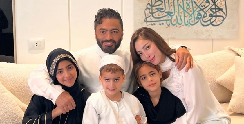القصة الكاملة لصورة تامر حسني وبسمة بوسيل.. ماذا حدث بعد احتفالهما برأس السنة؟