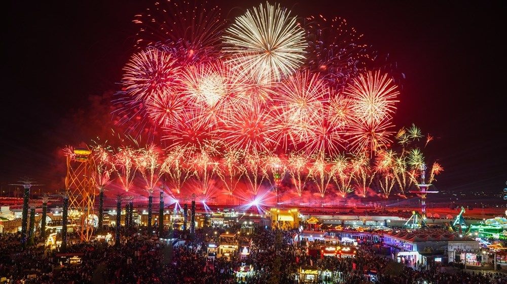 مهرجان الشيخ زايد يدخل موسوعة "غينيس" بـ4 أرقام قياسية