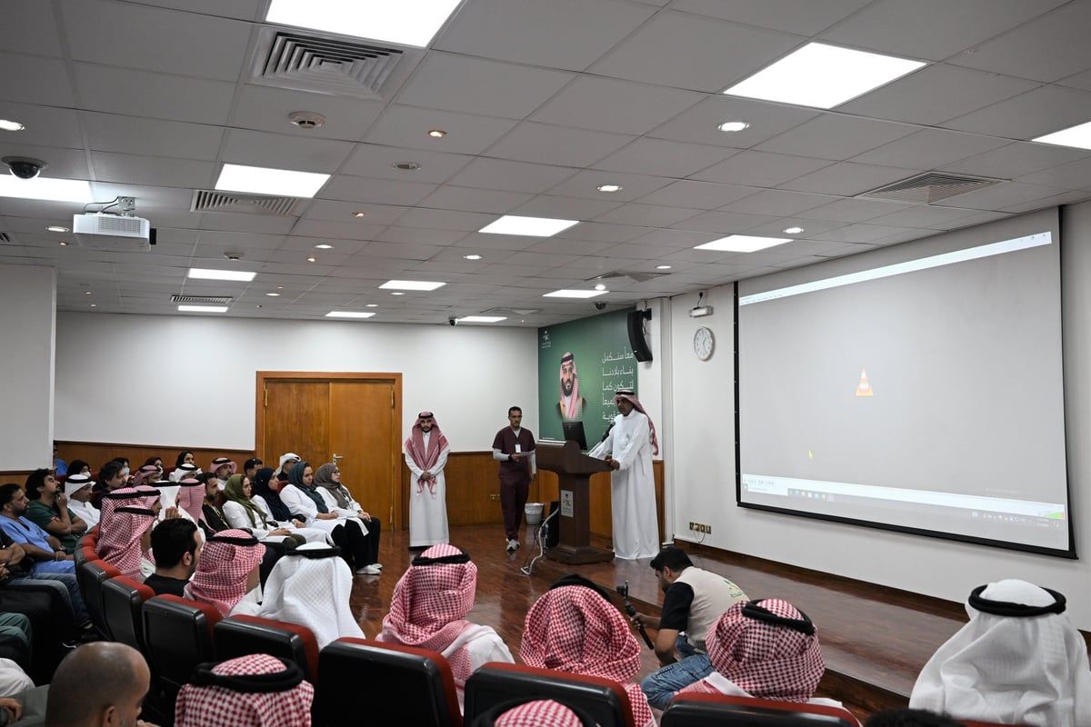 محافظ جدة يتفقد المشاريع التطويرية بمنشآت التجمع الصحي الثاني