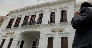 مستشار الرئيس الفرنسي يزور وزارة الصحة لبحث سبل التعاون بين البلدين