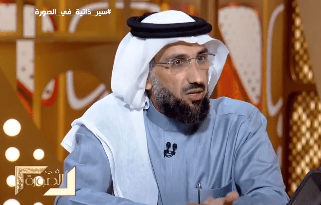 السعودية | باحث في السيرة الذاتية: “الأمير طلال” كان أصغر وزير سناً في تاريخ مجلس الوزراء.. بينما من غير الأمراء كان “الشيخ حسن آل الشيخ”
