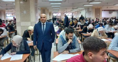 مراقب لكل 30 طالب.. انطلاق امتحانات الفصل الدراسى الأول بكلية حقوق عين شمس
