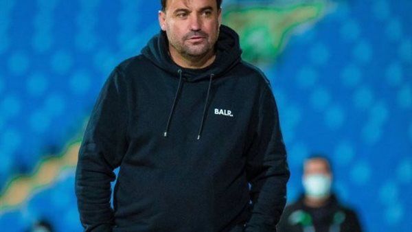 الشباب السعودي يتفق مع المدير الفني لويس سييرا لقيادة الفريق