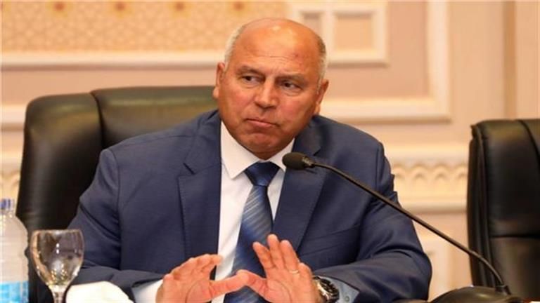 وزير النقل يكشف رد فعل الرئيس بعد انطلاق أول شاحنة من الأردن للإسكندرية