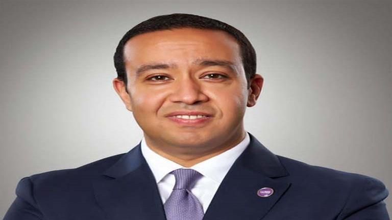 رئيس المصرية للاتصالات ضمن قائمة أقوى الرؤساء التنفيذيين بالشرق الأوسط