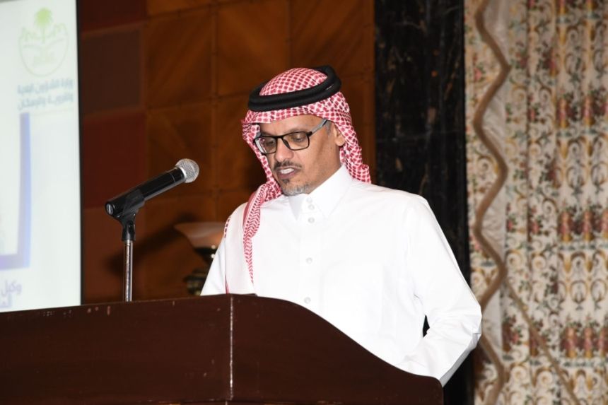 أمانة جدة تناقش إجراءات المنصات الرقمية وحلول تفعيلها مع القطاع البلدي