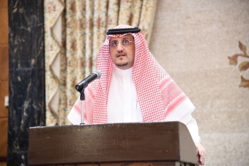 أمانة جدة تناقش إجراءات المنصات الرقمية وحلول تفعيلها مع القطاع البلدي