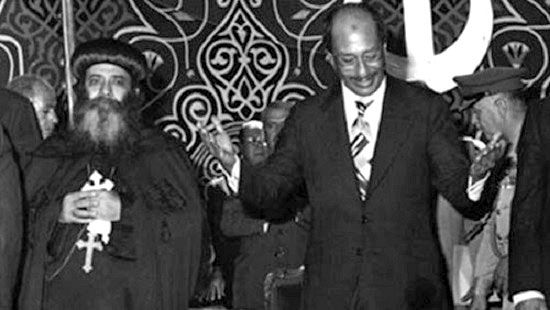 عدد خاص من ”الخليج 365” بمناسبة عيد الميلاد المجيد
