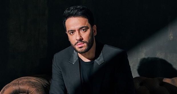 رامي جمال يشوّق متابعيه لألبومه الجديد: “انتو صعبانين عليا”