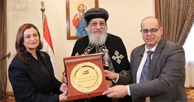”الخليج 365” تكرم البابا تواضروس الثانى لجهوده الوطنية