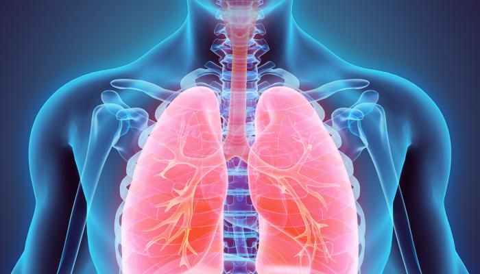 7 نصائح للحفاظ على صحة الرئتين وطرق تنظيفها طبيعياً .. لا تفوتكم !!