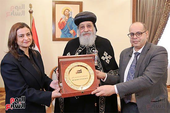 ”الخليج 365” تكرم البابا تواضروس الثانى لجهوده الوطنية