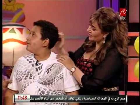 تعرف على ابن ليلى علوي بـ التبني وسر إحراجه لها – شاهد الصور