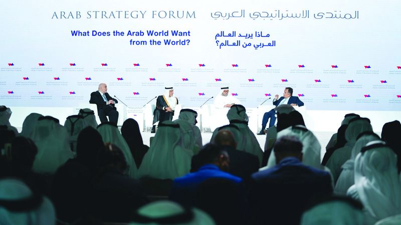 الامارات | الجلسة الختامية تدعو إلى موقف عربي قوي تجاه قضايا المنطقة