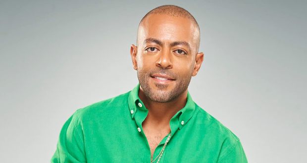 تامر عاشور يكشف تفاصيل ألبومه الجديد.. ومفاجأة لجمهوره خلال أيام