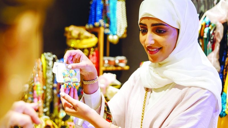 الامارات | «اتصالات إم أو تي بي»: 10 أيام من المرح والأطعمة الشهية والأزياء الفريدة