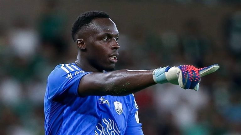 ميندي يفوز بجائزة أفضل حارس مرمى في الدوري السعودي لشهر ديسمبر