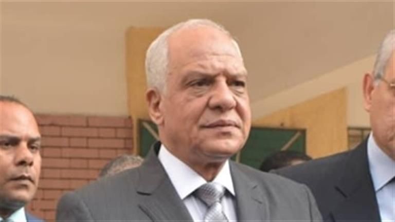 محافظ الجيزة يوجه برفع كفاءة وتطوير شارع ترعة السواحل وميدان أحمد سلام