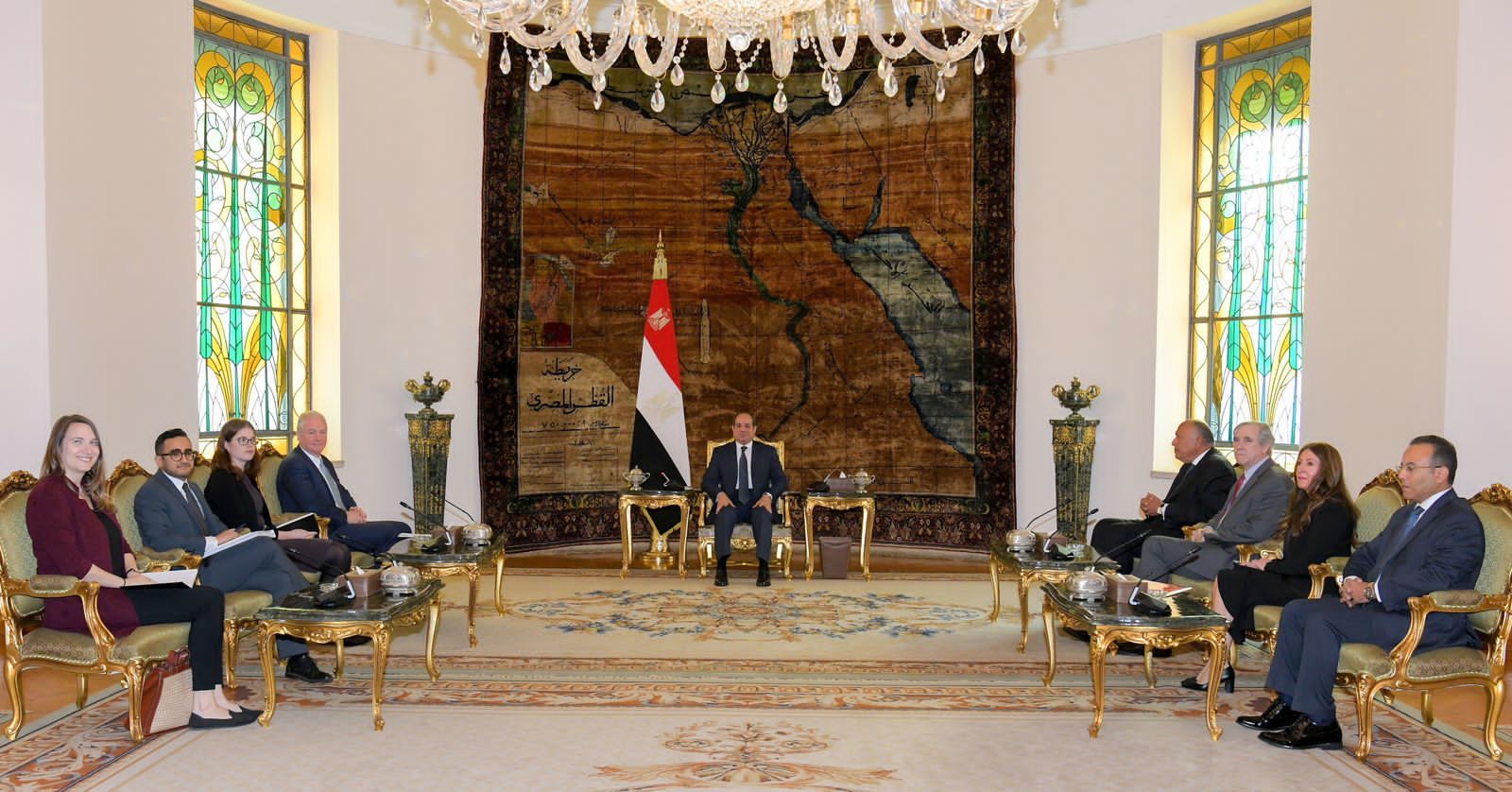الرئيس السيسى يستقبل عضوين بارزين من مجلس الشيوخ الأمريكى