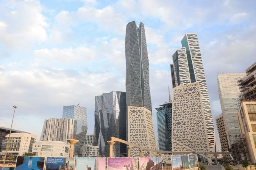 صندوق الاستثمارات العامة يعلن اكتمال استثماره في «مبكو»