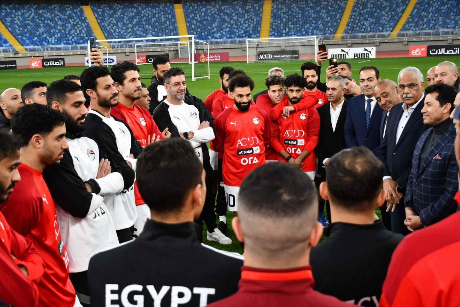 منتخب مصر يواصل الاستعدادات لكأس أمم أفريقيا بمشاركة محمد صلاح "فيديو وصور"