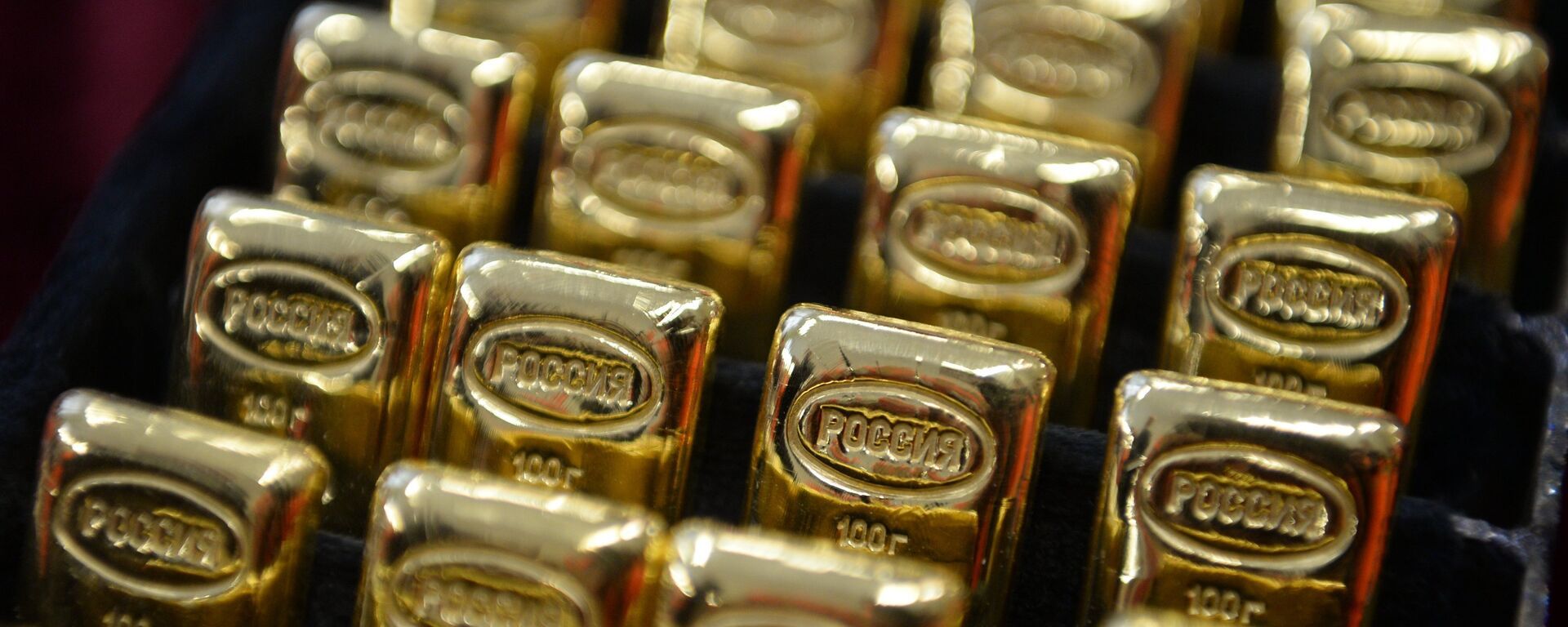 ارتفاع أسعار الذهب رغم تسجيل أول انخفاض أسبوعي منذ شهر