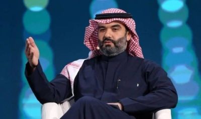 ولي العهد يهنئ رئيس مجلس الوزراء الكويتي