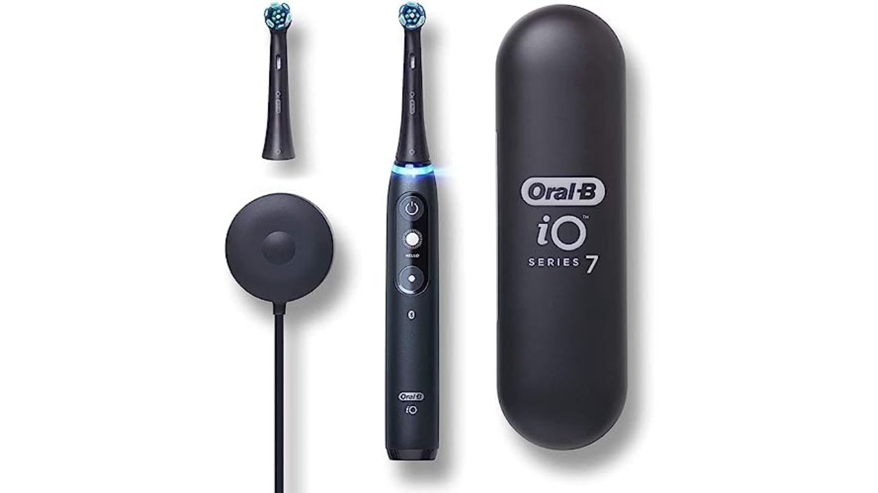تكنولوجيا: فرشاة الأسنان الكهربائية الذكية Oral-B iO Series 7 متاحة الآن بخصم 71 دولار #CES2024