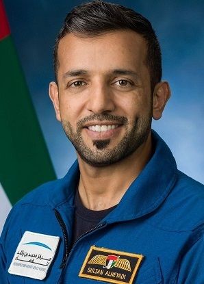 الامارات | السيرة الذاتية للدكتور المهندس سلطان بن سيف النيادي
