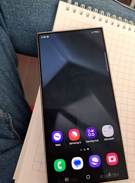 تكنولوجيا: صور حية لهاتف Galaxy S24 Ultra قبل حدث سامسونج الرسمي
