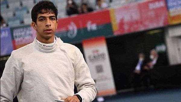 أحمد هشام يحصد برونزية كأس العالم لسلاح السيف بالمجر