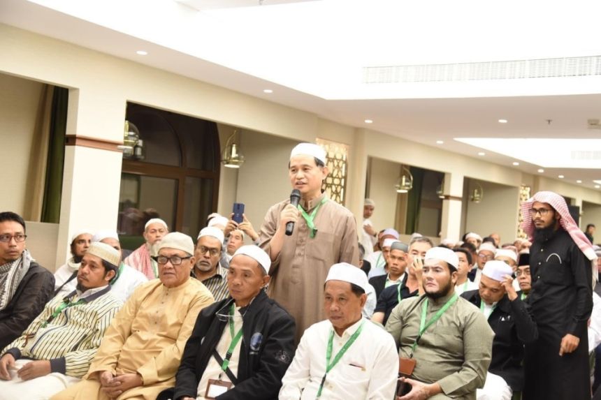 إمام المسجد النبوي: تعزيز تجربة الزائرين لإيصال الرسالة الوسطية