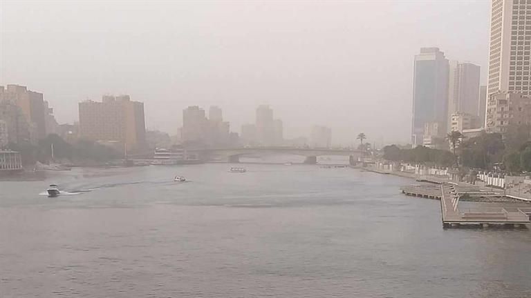 أجواء دافئة ونشاط للرياح.. الأرصاد تعلن تفاصيل طقس الأحد