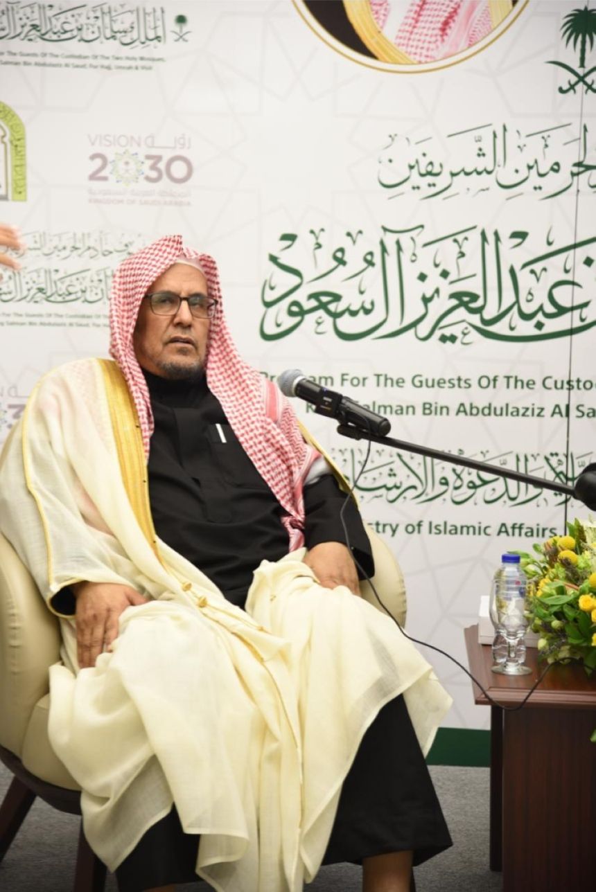 إمام المسجد النبوي: تعزيز تجربة الزائرين لإيصال الرسالة الوسطية