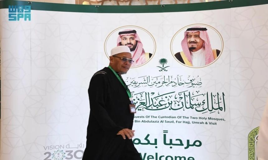 الضيوف يشيدون ببرنامج خادم الحرمين للعمرة والزيارة.. ماذا قالوا؟
