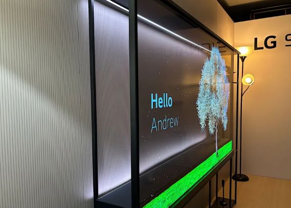 تكنولوجيا: LG تقدم أول جهاز تلفاز لاسلكي بتصميم شفاف في فعاليات معرض #CES2024