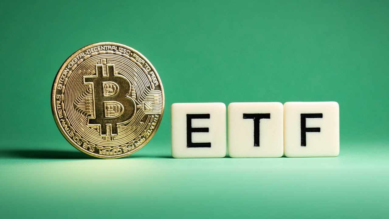 سباق ETF البيتكوين: أشياء رئيسية يجب مراقبتها